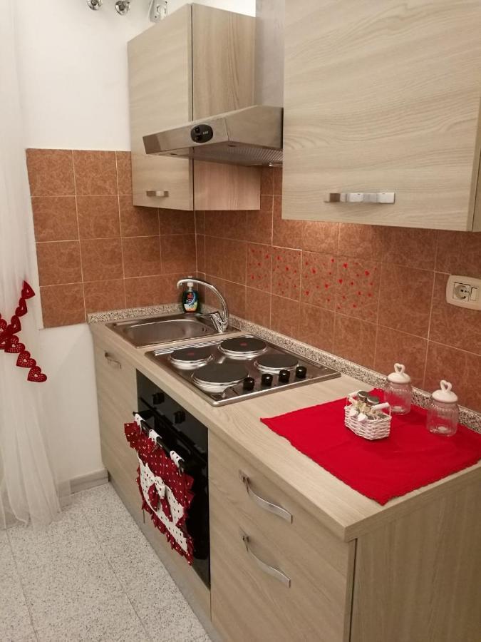 Appartamento Cuore Al Centro Di Ταράντο Εξωτερικό φωτογραφία