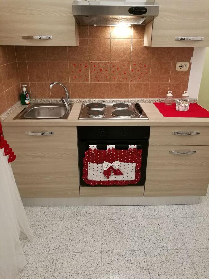 Appartamento Cuore Al Centro Di Ταράντο Εξωτερικό φωτογραφία