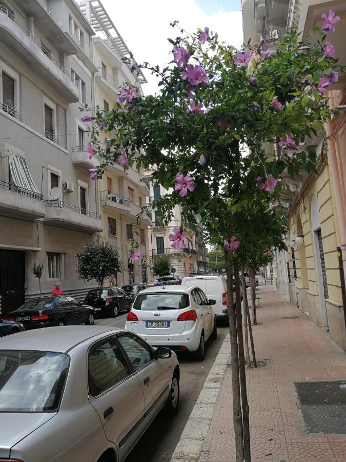 Appartamento Cuore Al Centro Di Ταράντο Εξωτερικό φωτογραφία